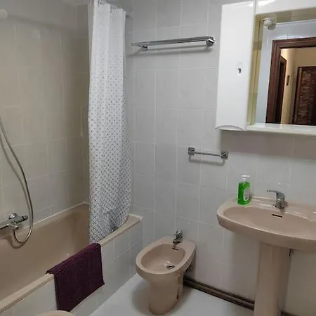 Apartment Piso En Con Piscina Comunitaria Ajo